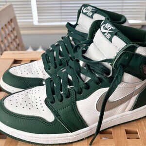 Nike Air Jordan 1 - Gorge Green - Size 7.5M  / 9W